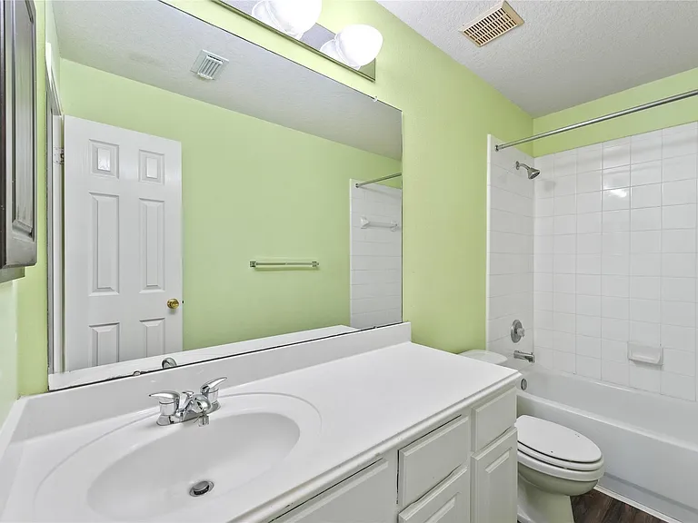 18223 Maple Arbor Ct — Photo 17