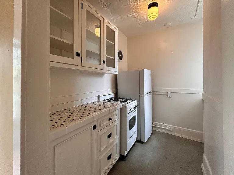 1631 NW Everett St #407 — Photo 14