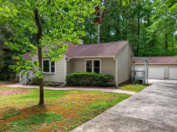 12 Drakesway Ct, Durham, NC 27713