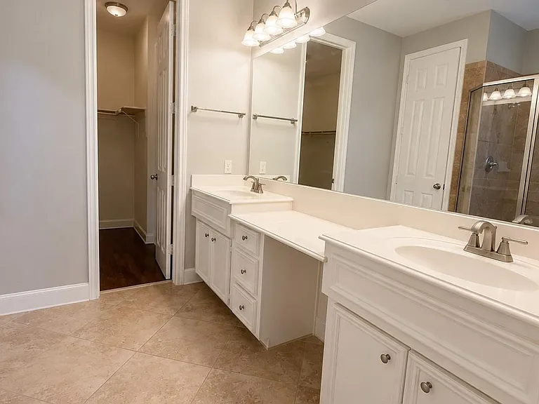 1605 W Dallas St #C — Photo 23