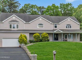 352 Leesville Rd, Jackson, NJ 08527