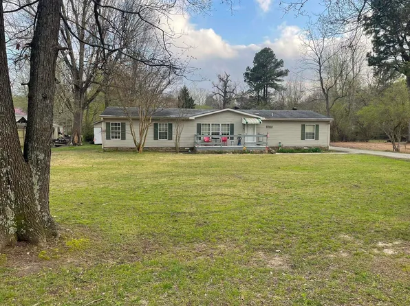 1256 W Court St, Piggott, AR 72454