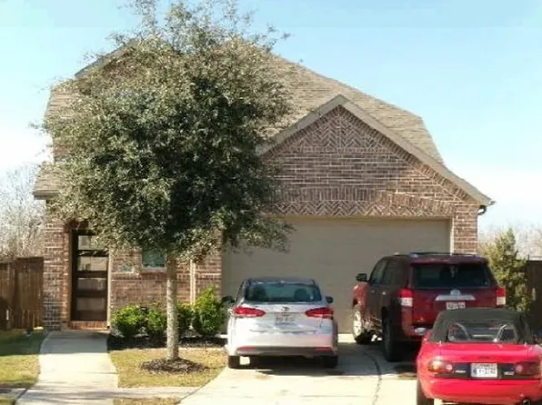 10642 Wagner St, Iowa Colony, TX 77583
