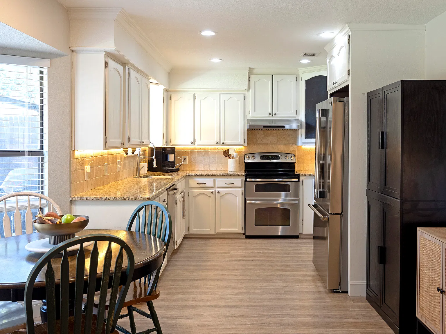 3 bed, 1677 sqft, $3,000 — Photo 4