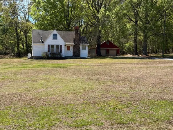 4315 Westover Dr, Danville, VA 24541