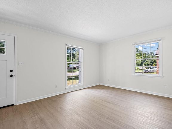 3rd image of 2496 James Rd
