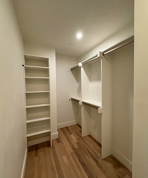 3rd bedroom walk-in closet