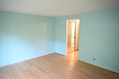 1250 Taylor Ave N #106 — Photo 4