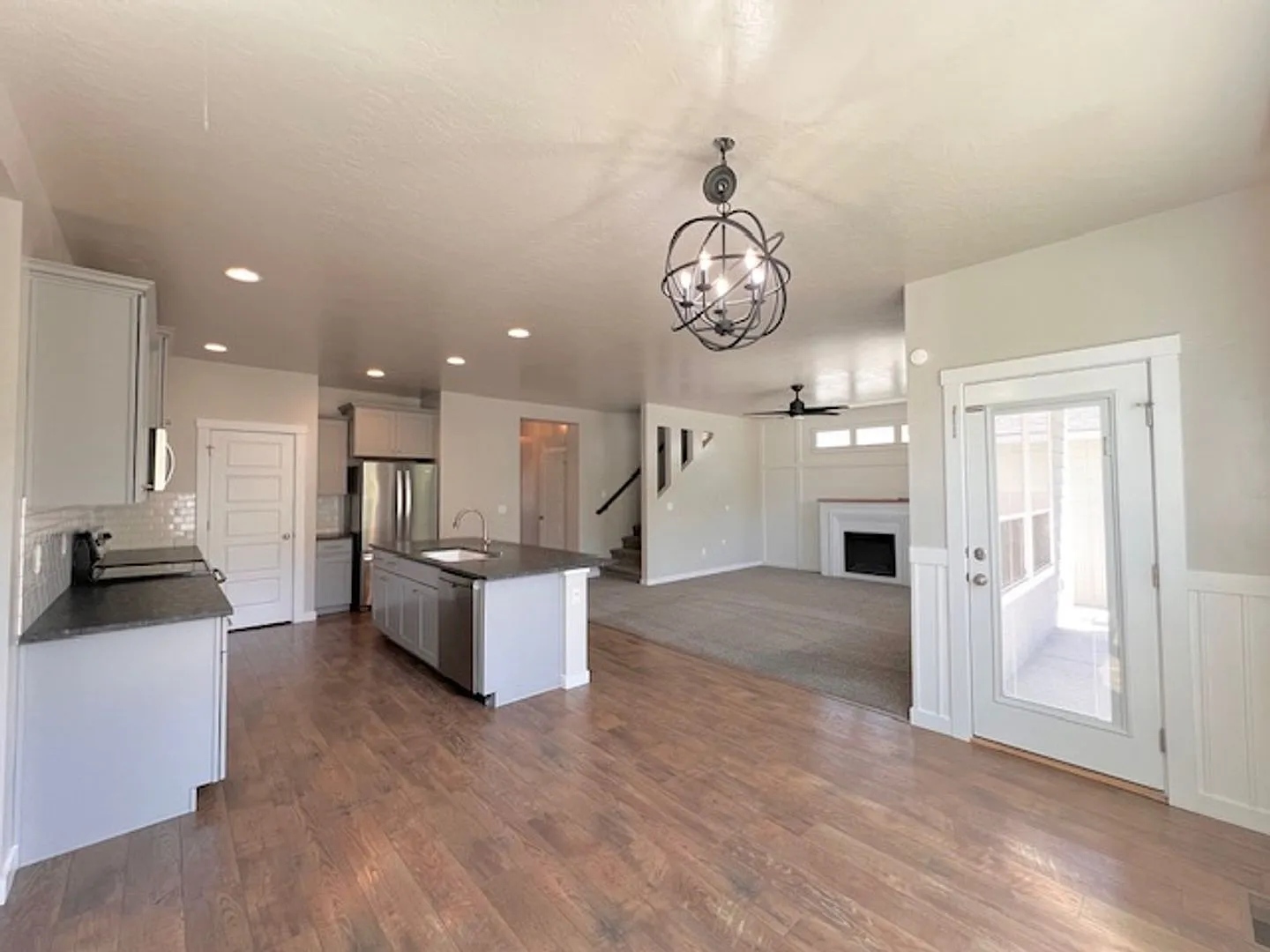 Beautiful 4 Bed, 2.5 Bath Plus Office in South Meridian — Photo 4