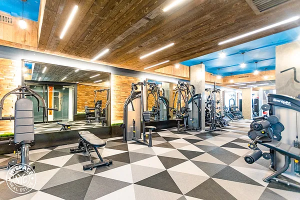 Rented by The KCI Group | media 41