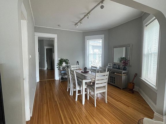 4th image of 2608 W Potomac Ave #1