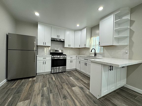 4th image of 11812 Terra Bella St