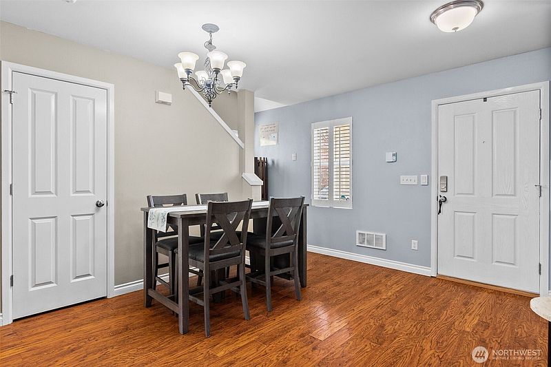 5th image of 5823 Pennsylvania Street SE