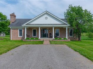 54 Rogan Ln, New Wilmington, PA 16142