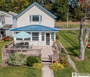 3527 Lake St, Jamestown, NY, 14701