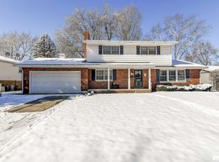 2405 Cahokia Dr, Springfield, IL 62702