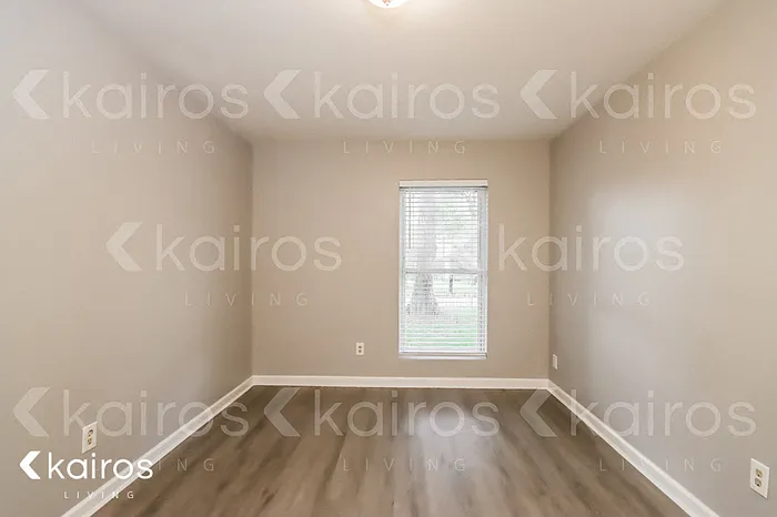 25625 Chestnut Ln — Photo 8