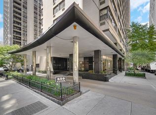 850 N Dewitt Pl APT 17H, Chicago, IL 60611