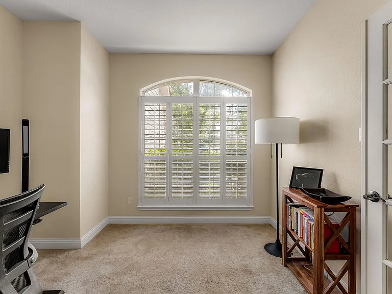 1821 Village Oak Ct — Photo 14
