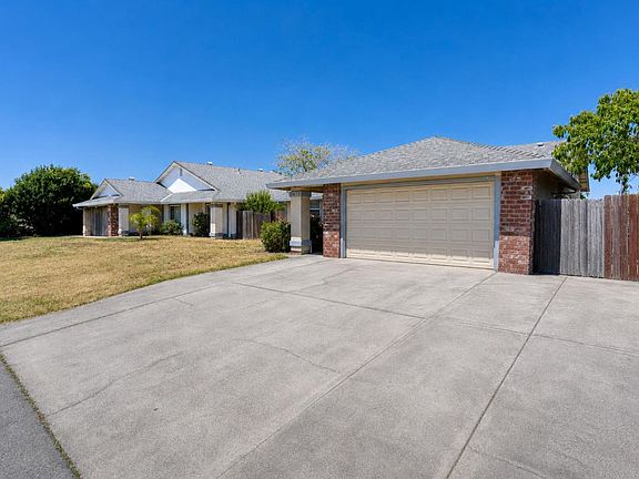 3rd image of 7913 Cottonleaf Way