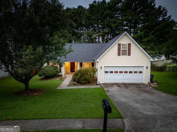 1820 Fort Daniels Trl, Dacula, GA 30019