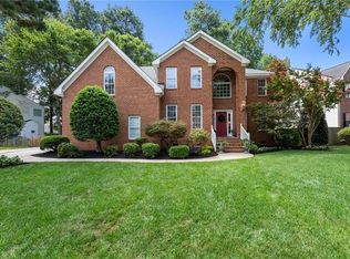 825 Catrina Ln, Chesapeake, VA 23322