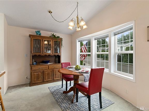 Dinning area just off Kitchen, with plenty of room for a nice size table. 