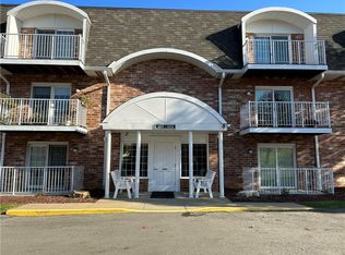 607 Clubhouse Dr, Washington, PA 15301