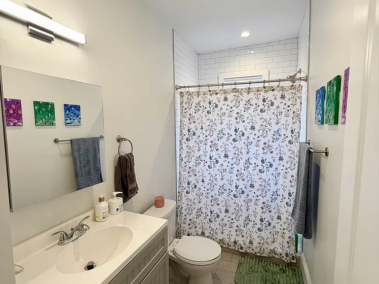 143 E Cottage St #3 — Photo 11