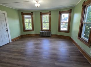 28 Monroe St #2, Chicopee, MA 01020