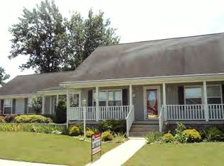 3130 Cobblestone Ln, Danville, IL 61832