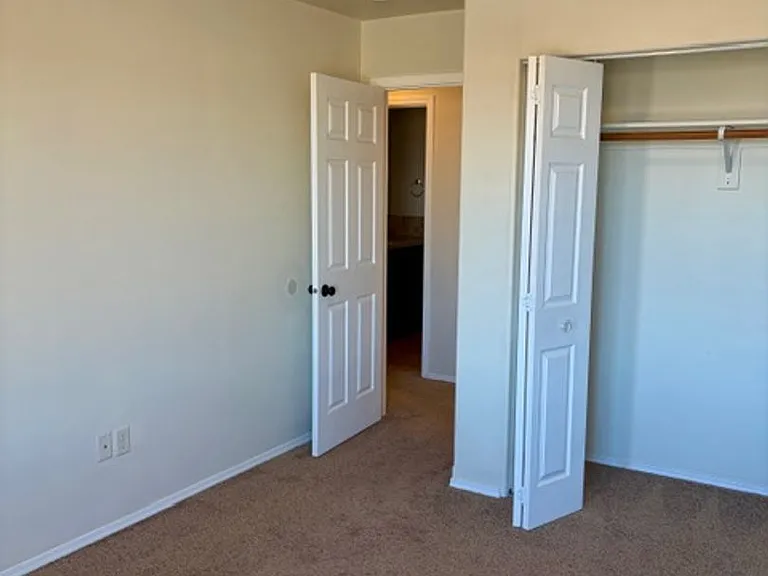 5625 Saxon Way #F — Photo 14