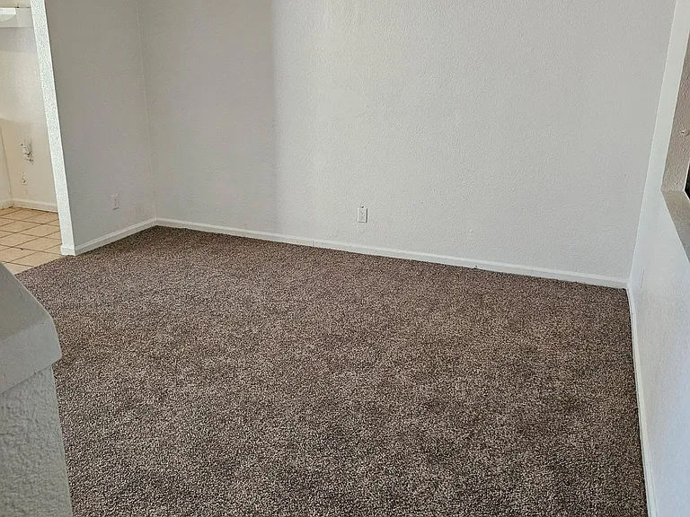 721 Woodrow Ave #C — Photo 5