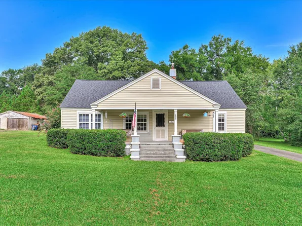 208 Terrace St, Edgefield, SC 29824