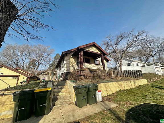 3rd image of 4525 Grant St