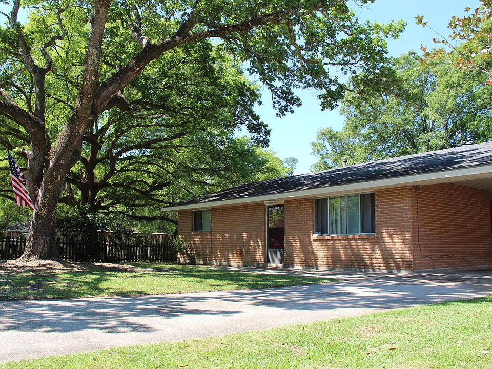 2nd image of 1709 Beth Dr