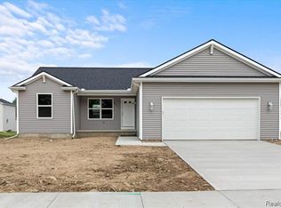 3113 Daisy Way, Burton, MI 48519