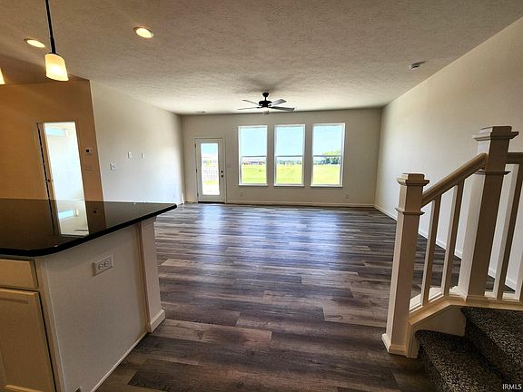 2nd image of 6001 Silvercreek Dr Lot 1