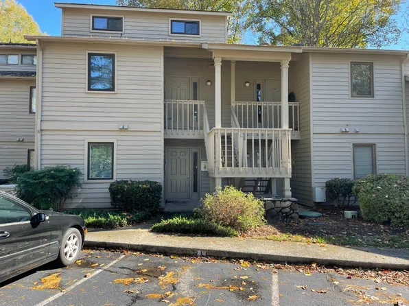 289 Shoreline Marina Cir Unit 110, Moneta, VA 24121