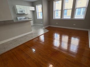 Pine St 310-314-MASTER, Chicago, IL 60644