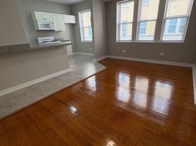 Pine St 310-314-MASTER
