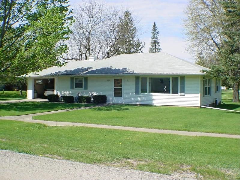 1st image of 404 6th St