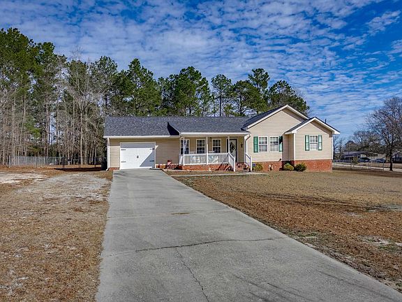 2nd image of 560 Eskie Dixon Rd