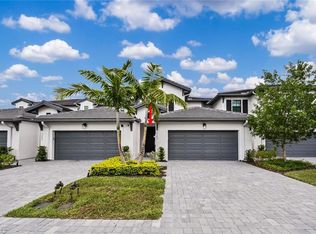 7588 Carnegie Way, Naples, FL 34119