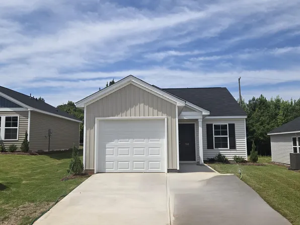 163 Cloverfield Ln, Spartanburg, SC 29303