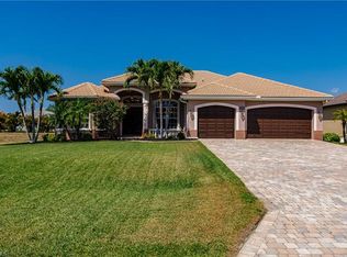 2526 SW 27th Ave, Cape Coral, FL 33914