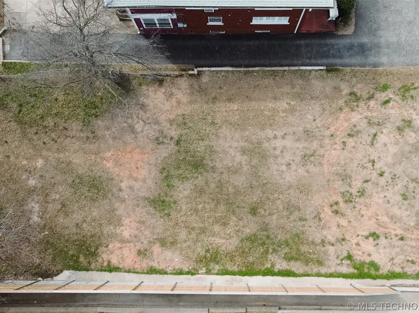 1719 S Peoria Ave, Tulsa, OK 74120