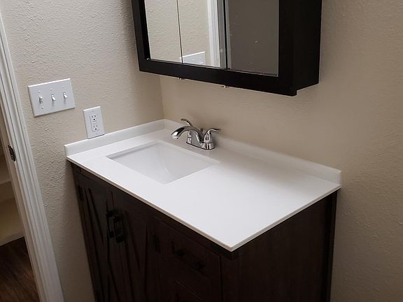 Bath with tub/shower