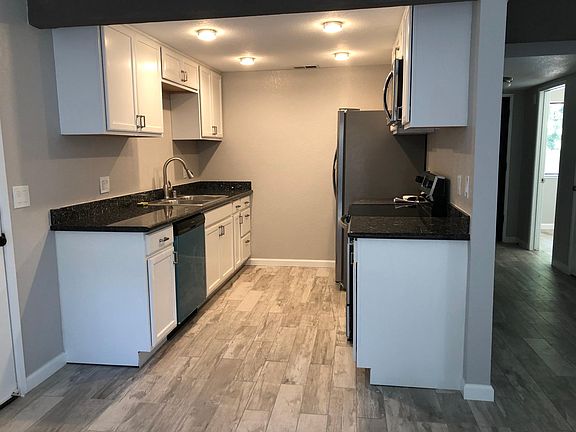 All new appliances!