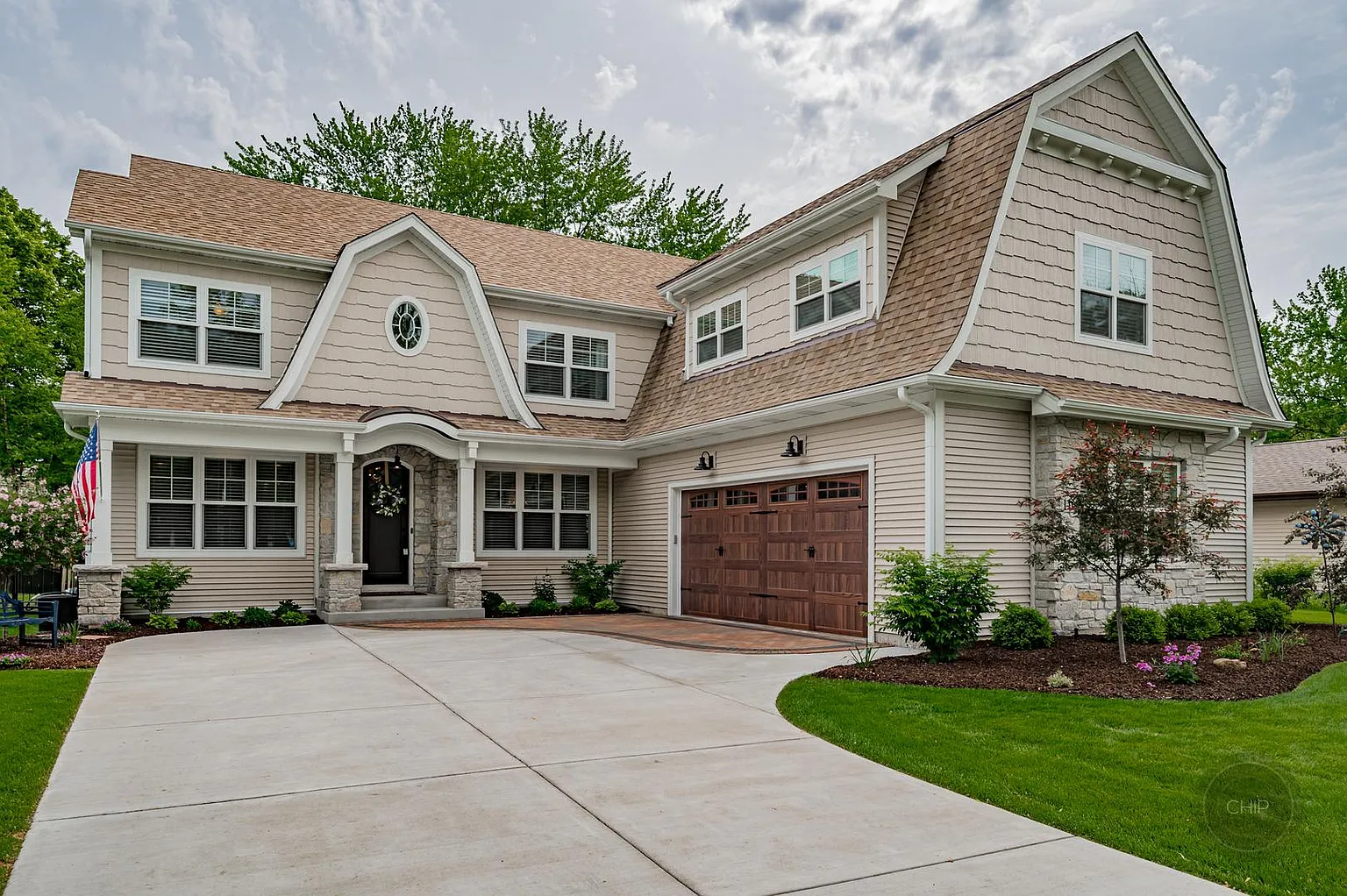 116 S Birchwood Dr photo 1